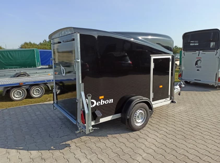 Debon Cargo 1300 Anhänger mit Hecktüren