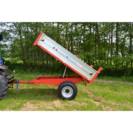 Remolque agrĂcola basculante triple BOXER HT 30 o 30-3Z – 3T, basculante hidráulico