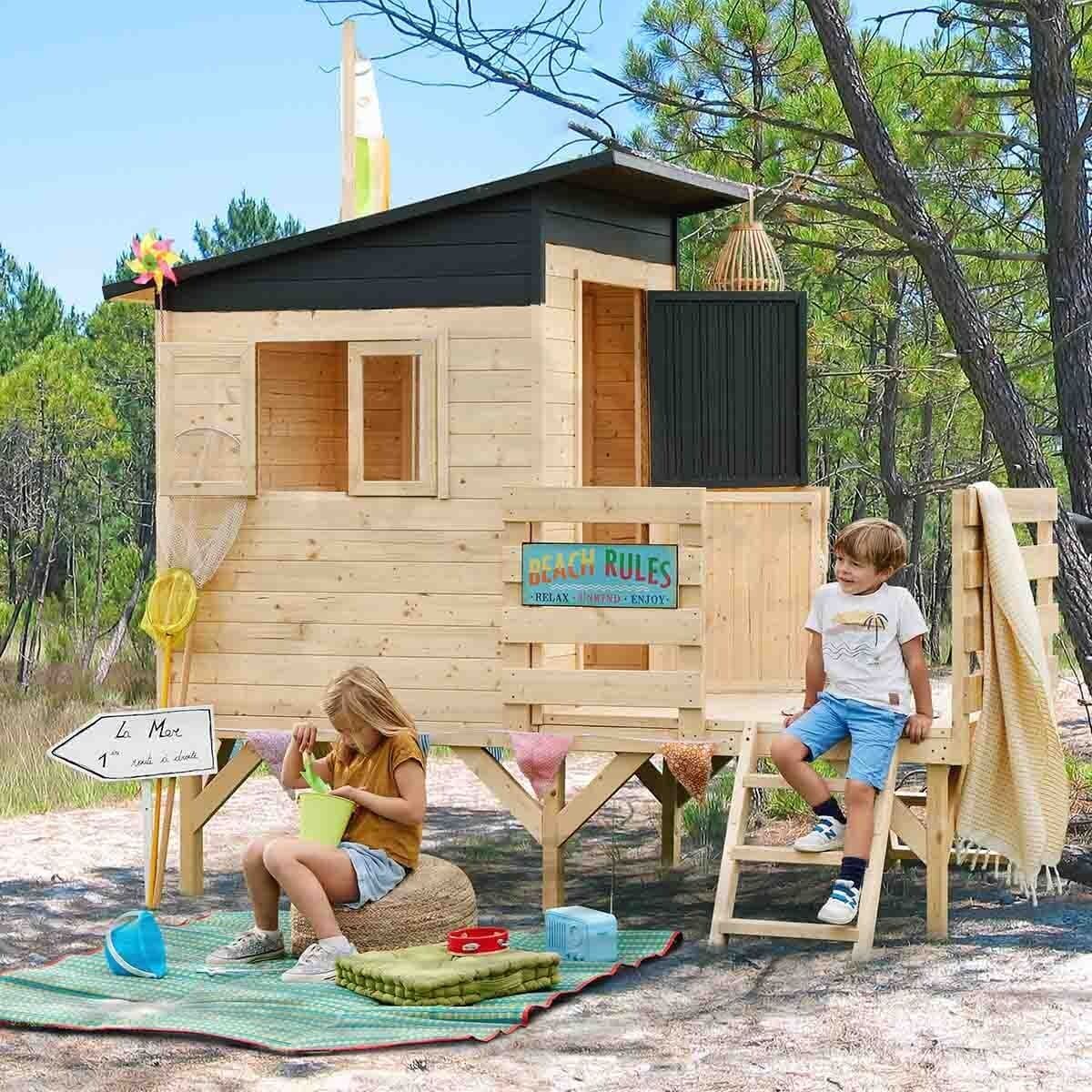 Cabane avec toboggan en bois sur pilotis pour enfants - Oakland