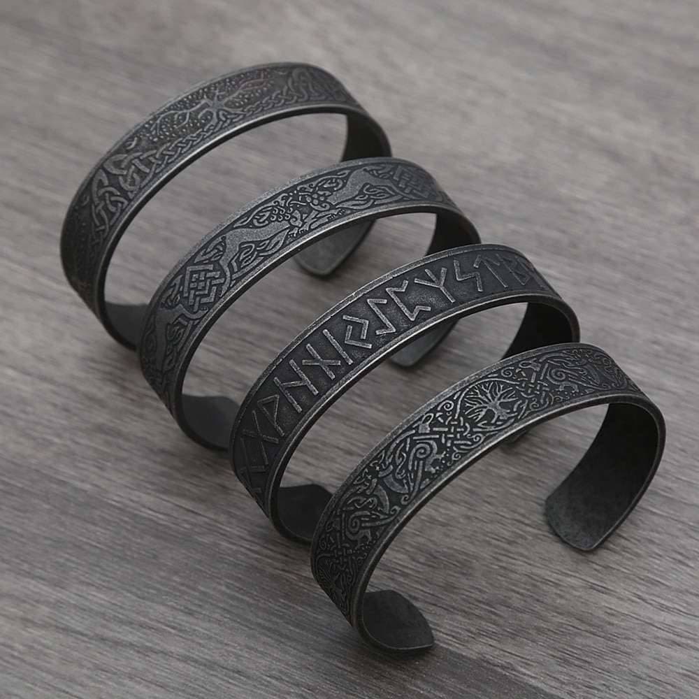 Black Stainless Steel Viking Rune Bracelet - Retro Tree of Life Amulet Jewelry for Men & Women, Biker Gift Bracelet