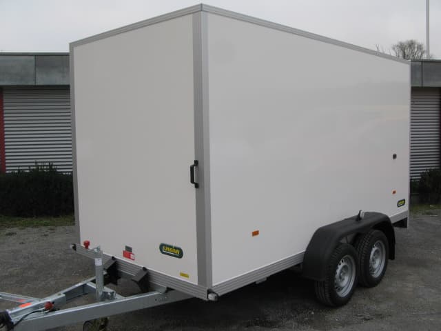 Unsinn UKU 361719-26-14 Inklusive Auffahrrampe | GFK Oberfläche | Edelstahl-Komponenten