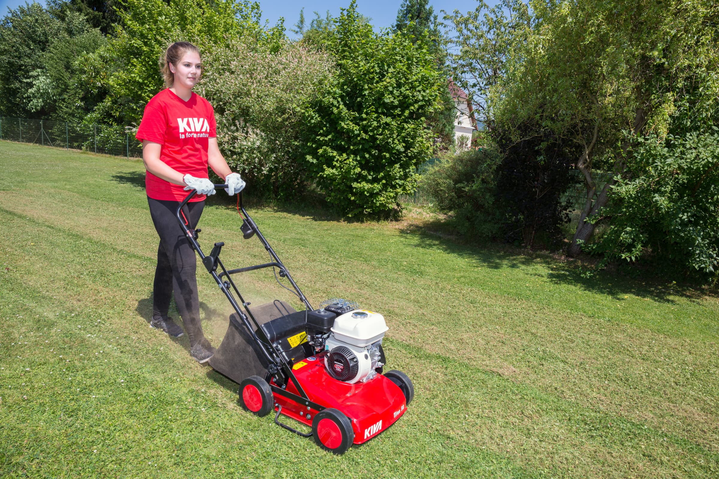Scarificateur Kiva Titan 38 Thermique â 38 cm, compact et efficace