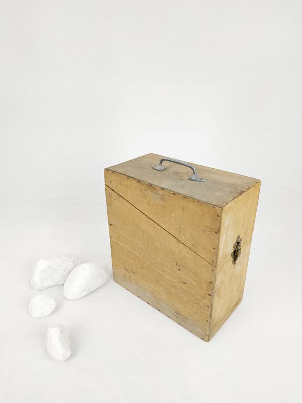 Boîte de rangement en bois VENDU