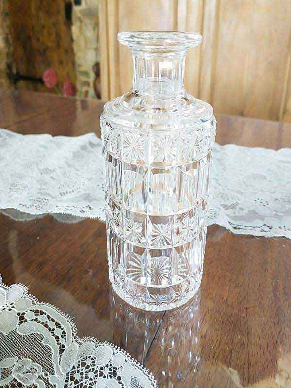 Sublime petite bouteille en verre Baccara VENDU