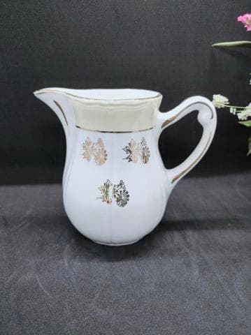 Pot Ă lait en Porcelaine de Poreylor l'Amendiroise