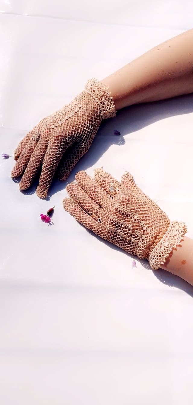 Gants aux crochets chair