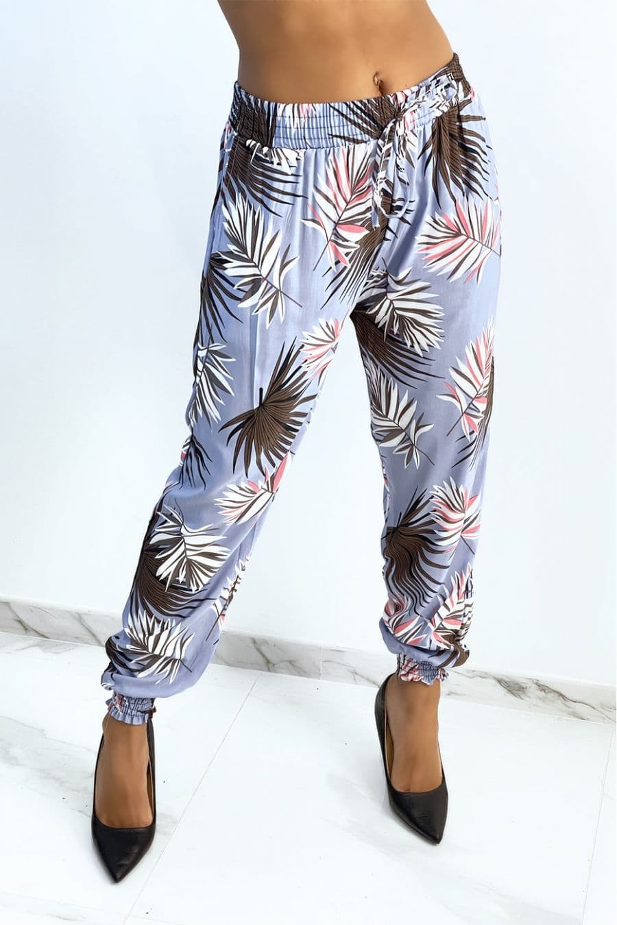 Pantalon ample lilas à imprimé feuillage d'automne