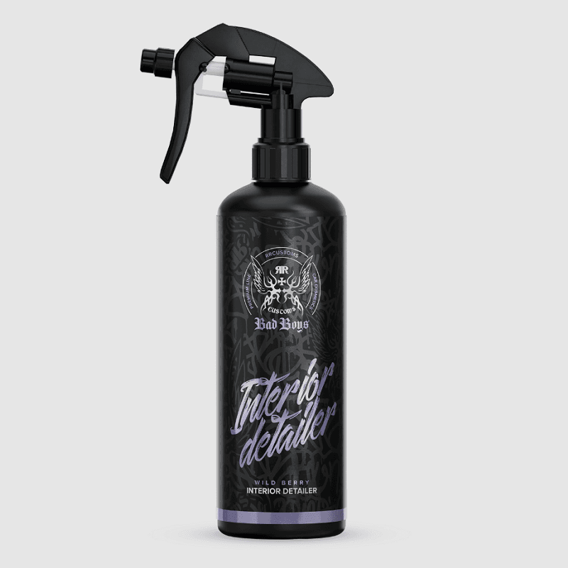BadBoys Interior Detailer WildBerry 500ml + Sprayer Nettoyant Plastique