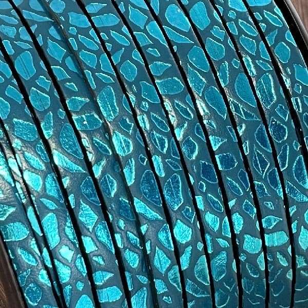 Cuir plat 5mm imprime animal turquoise et bleu metal
