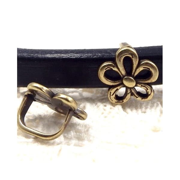 1 passe cuir fleur bronze 15x10mm pour cuir regaliz