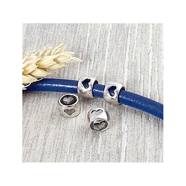2 perles rondes coeur evide argente pour cuir rond 6mm