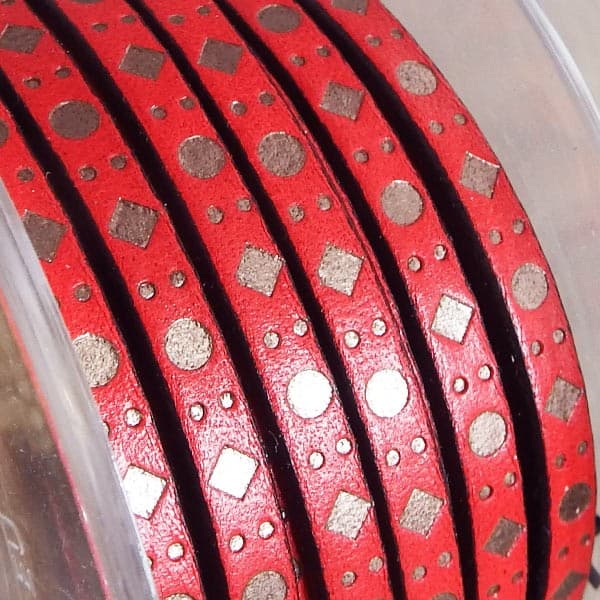 Cuir plat 5mm rouge imprime geometrique bronze