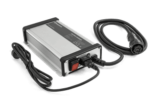 Husqvarna SchnellladegerÀt PS900C 900W 48V Akku-LadegerÀt
