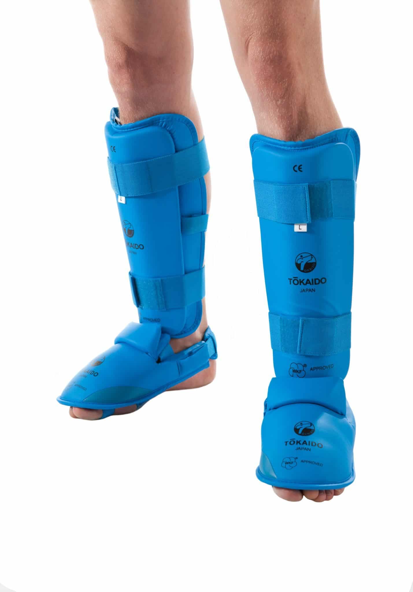 Protège Tibias et pieds Karate TOKAIDO Bleu ou rouge - Approuvé WKF