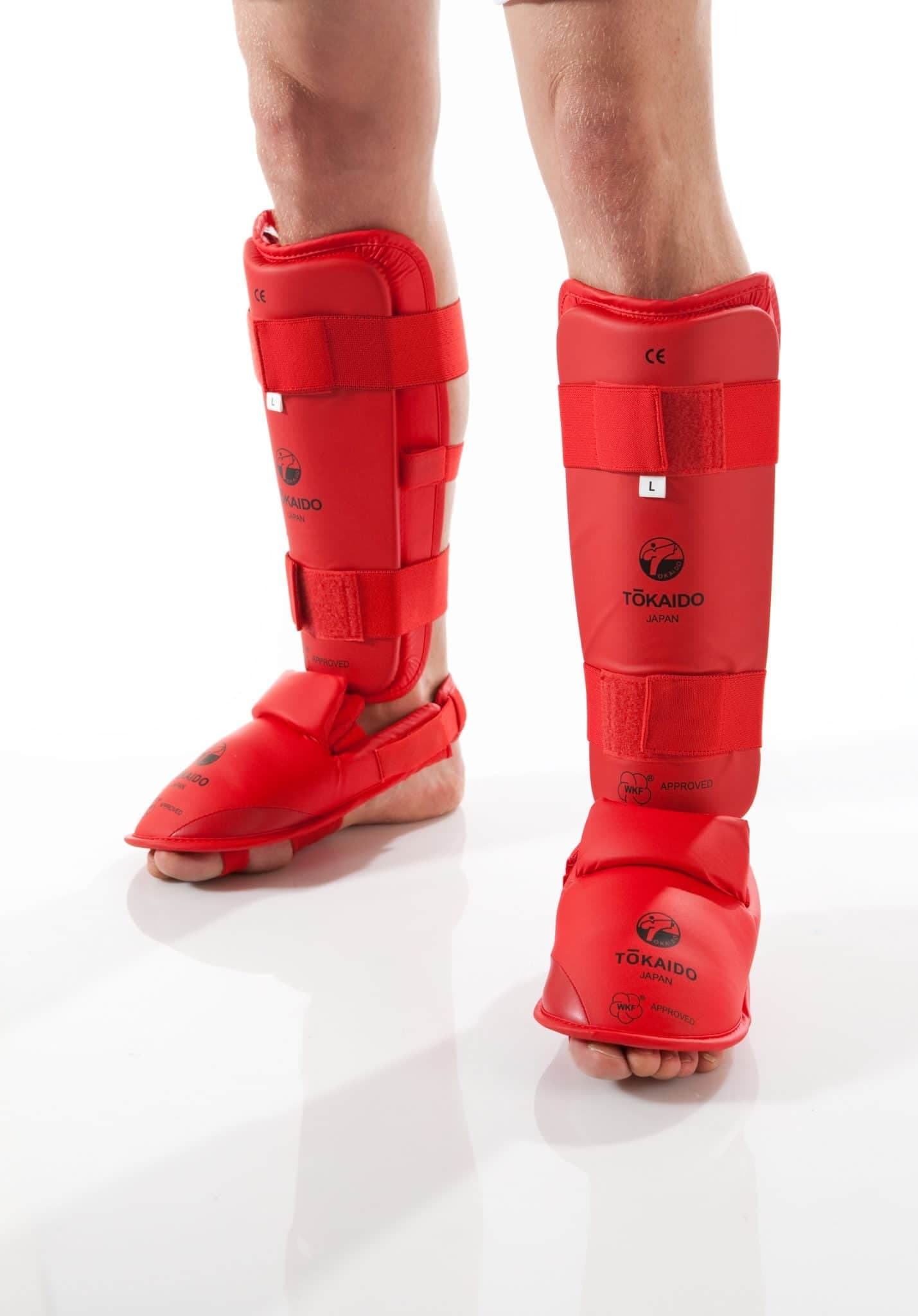 Protège Tibias et pieds Karate TOKAIDO Bleu ou rouge - Approuvé WKF