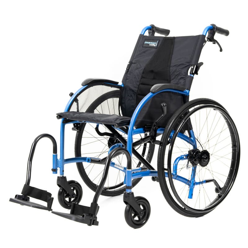 Leichtgewichtrollstuhl Strongback Comfort mit TB