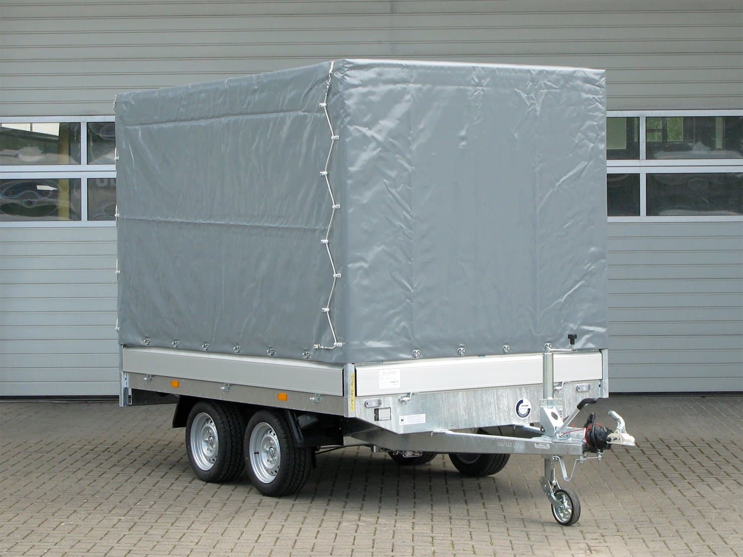 Hapert Azure H-2 – 2000 – 2800 x 1800 Hochplane – niedriges Fahrwerk