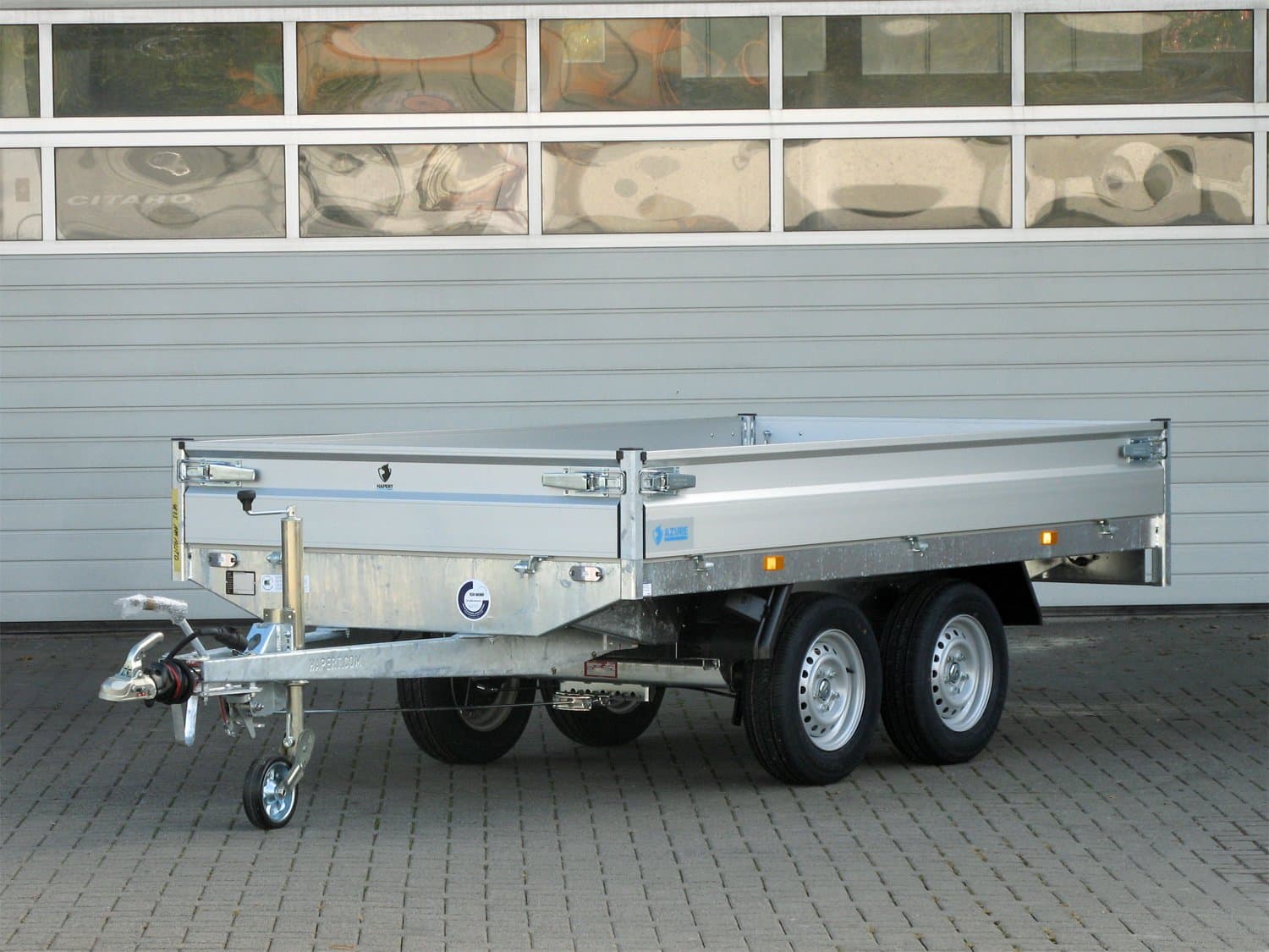 Hapert Azure H-2 â 2700 â 3350 x 1800 Bereifung 185 R 14 C