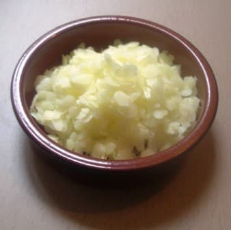 Cire d’Olive en pépites Bio cosmétique 100 g - ANAE