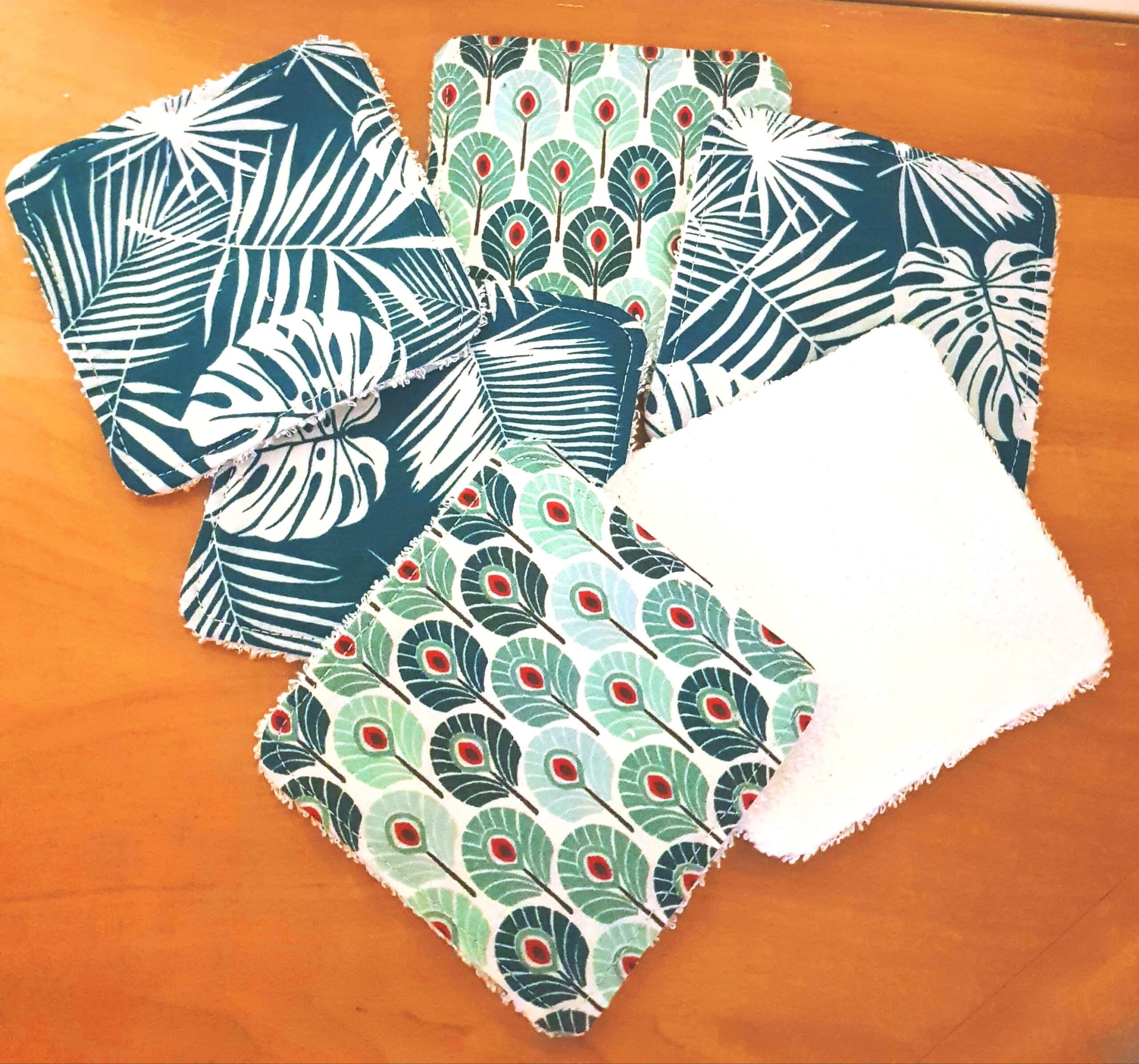 Lot de 6 lingettes démaquillantes en coton oeko tex et éponge de bambou - 100DRINE.BOBINE Bleues et vertes