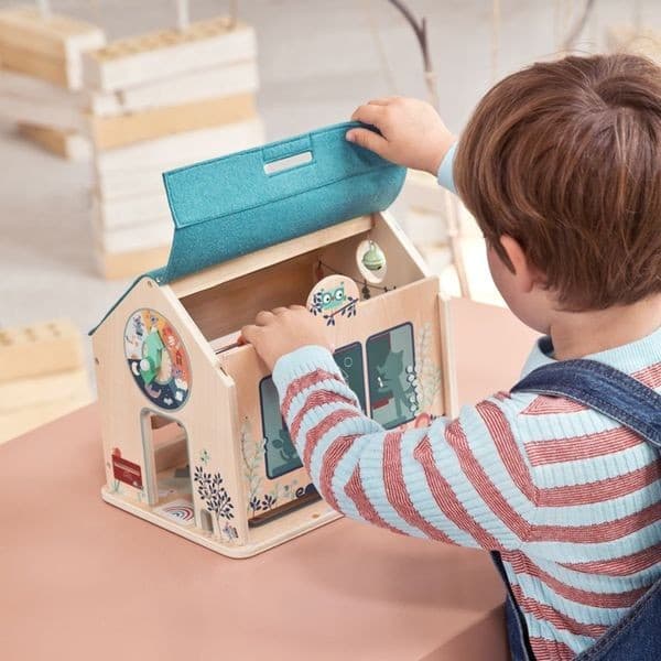 Lilliputiens Ma première école