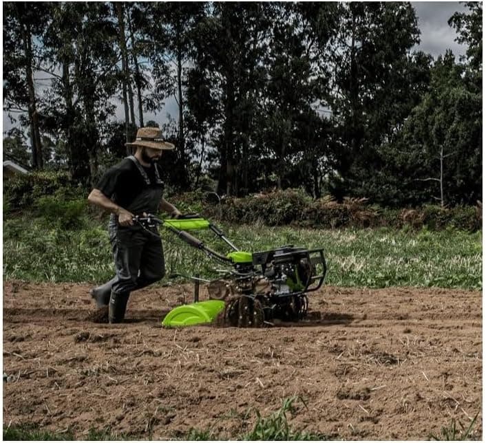 Motoculteur thermique 7CV 212cc largeur 62 cm