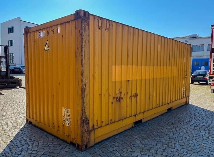 Używany kontener transportowy CW o szerokości 20 stóp