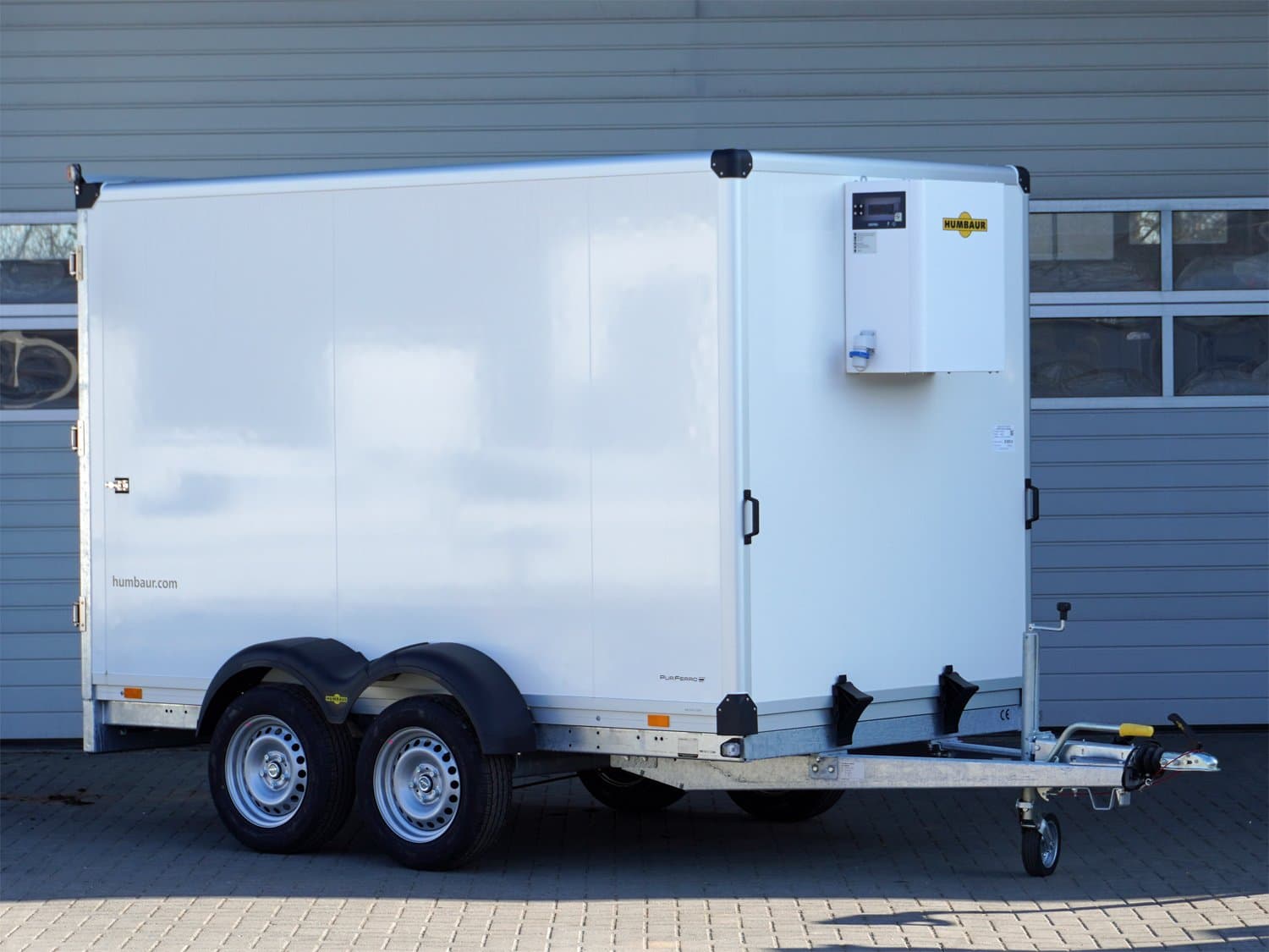 Humbaur HK 25 32 18 | 20 PF30 – Kühlkoffer – PurFerro, Kühlaggregat
