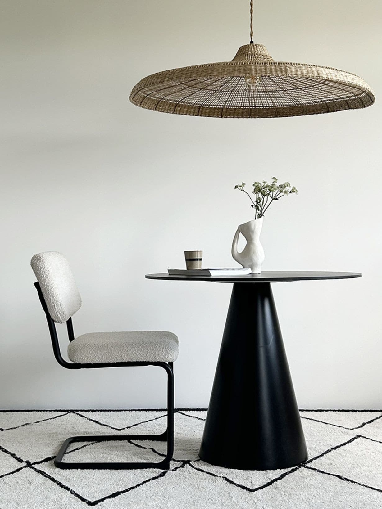 Chaise en tissu bouclette, Capsule Blanc - Opjet