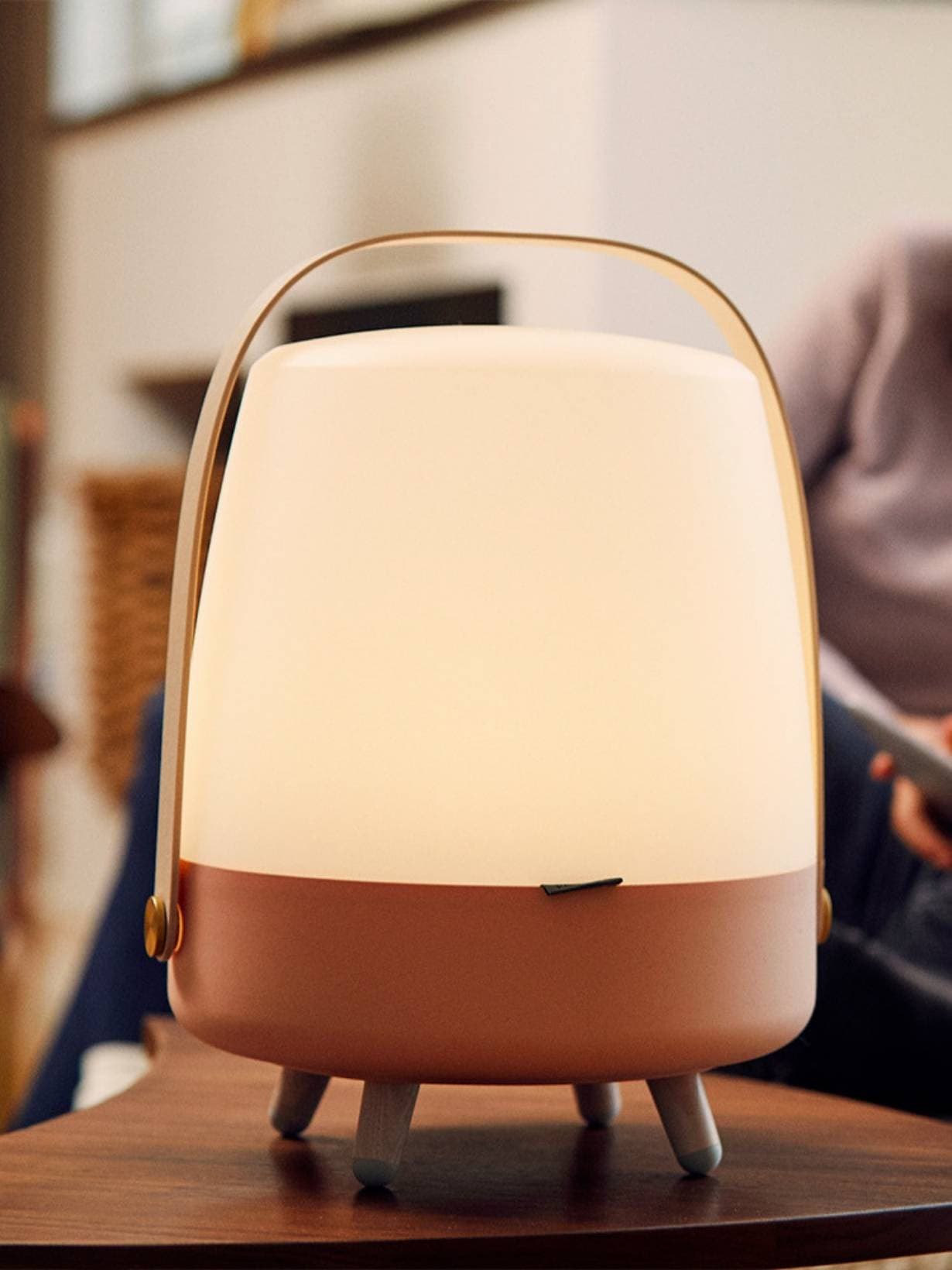 Lampe LED portable et enceinte sans fil, Lite-up Play Sable - Kooduu