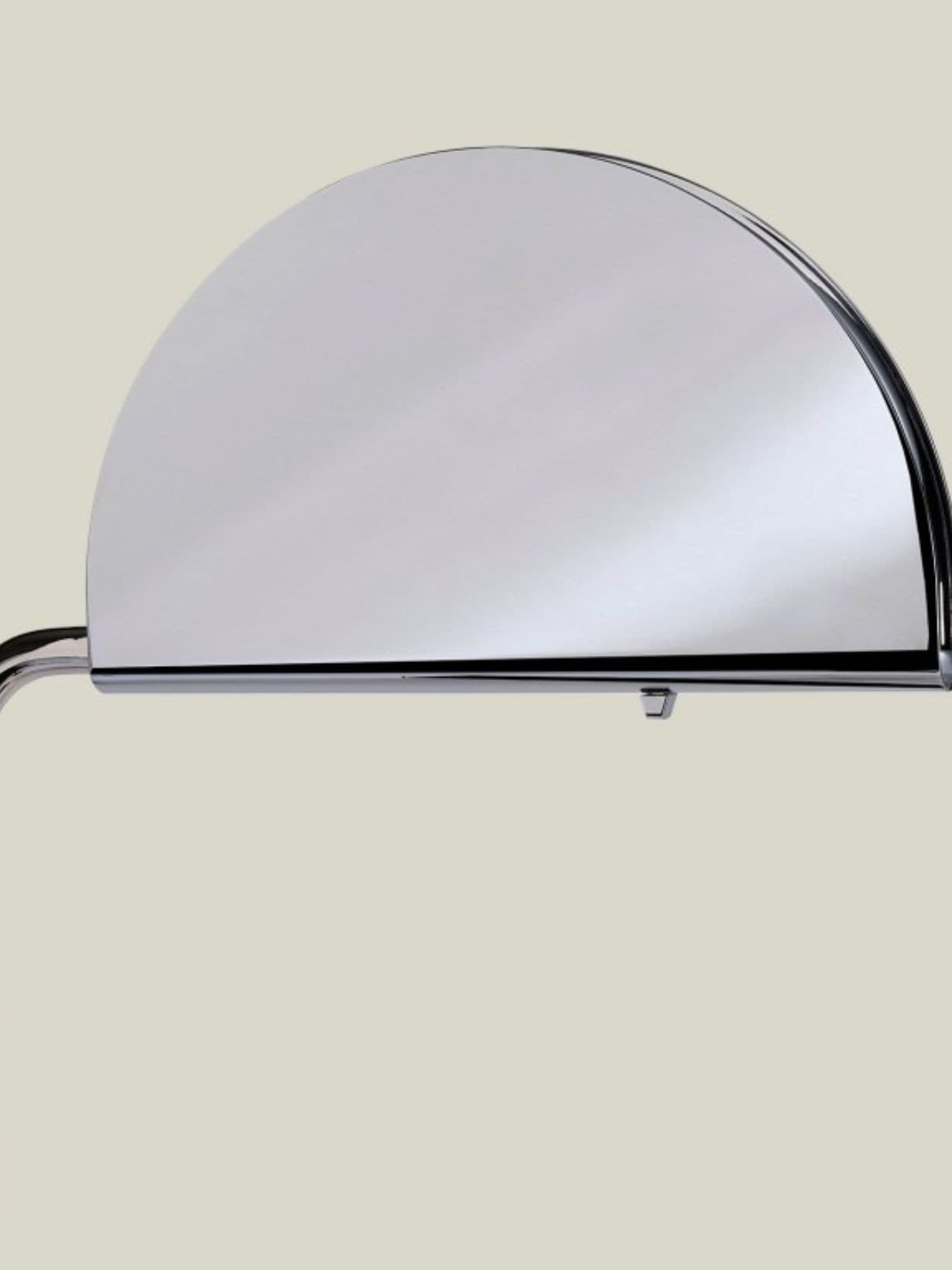 Lampadaire chromé avec socle en marbre, Mezzaluna Chromé - DCW Editions