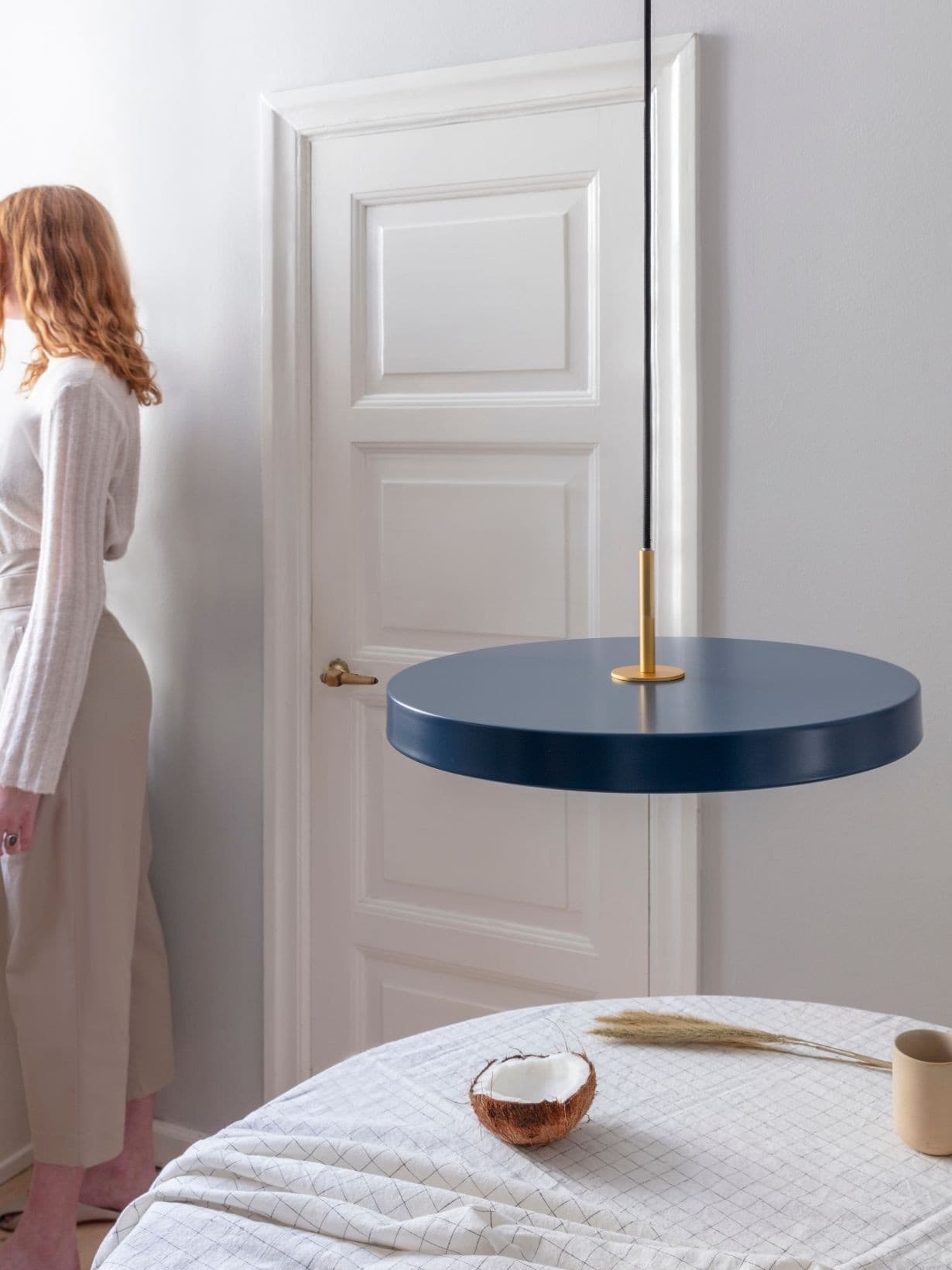 Suspension LED avec détail aiton, Asteria Medium Bleu pétrole - Umage