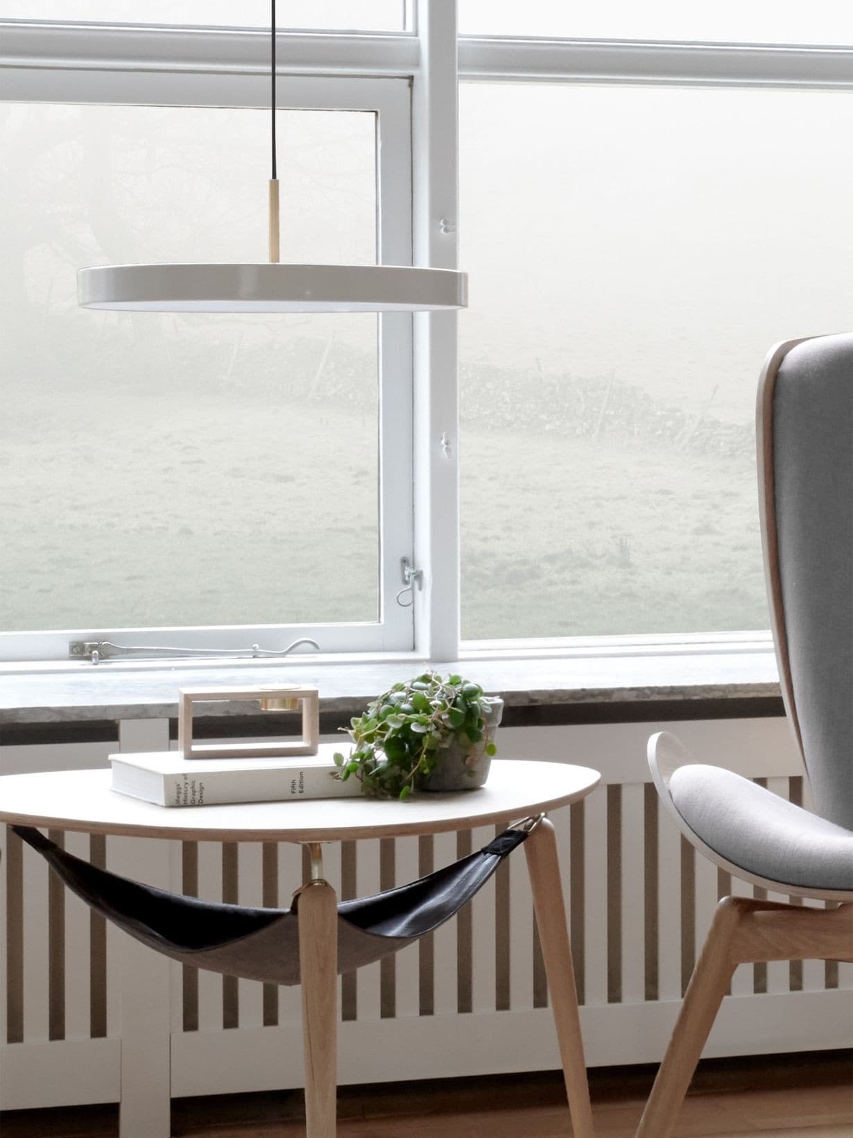 Suspension LED avec détail aiton, Asteria Medium Blanc perle - Umage