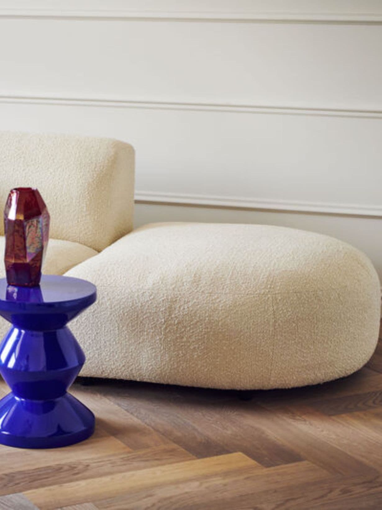 Pouf côté droit en tissu blanc bouclette, Module Boucle - Pols Potten