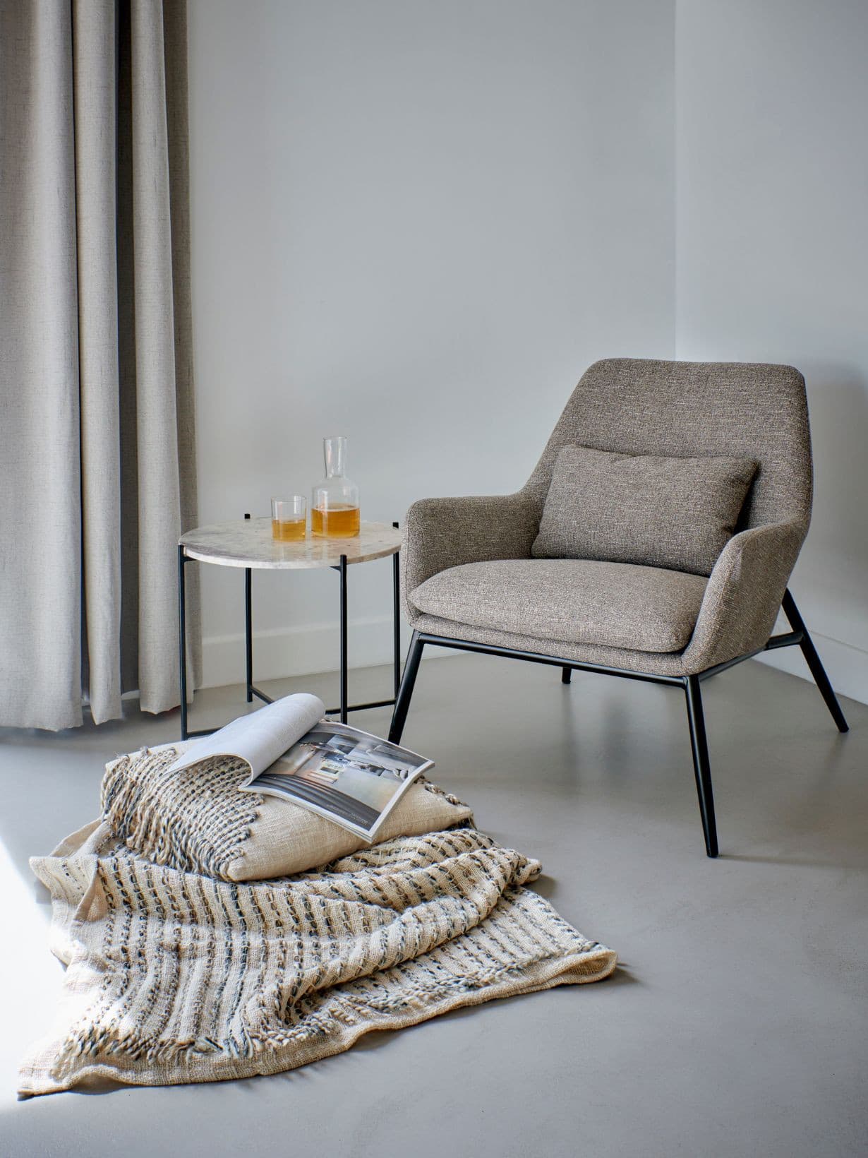 Fauteuil en métal et tissu gris, Hailey Gris clair - POMAX