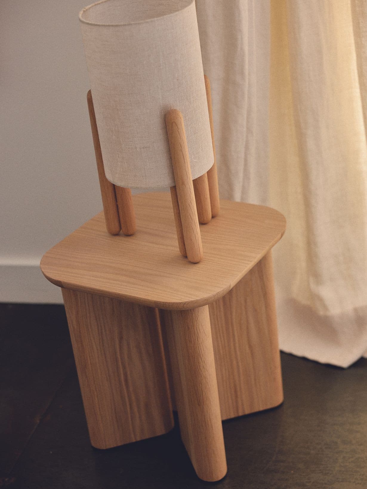 Pouf en frĂȘne naturel, lazare FrĂȘne naturel bis - Gabrielle Paris