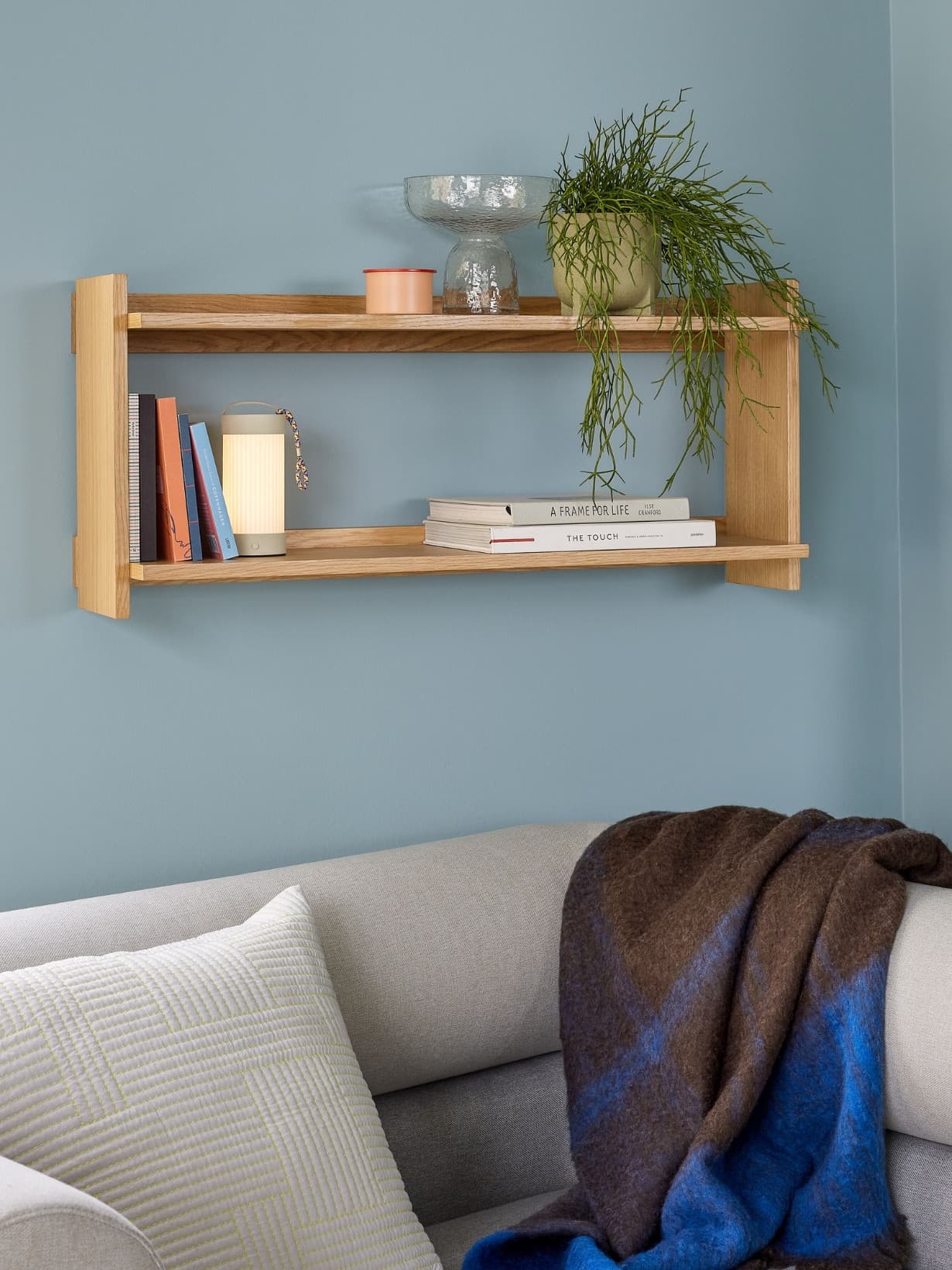 Tablette Small en bois de chêne, Forma L - Hübsch