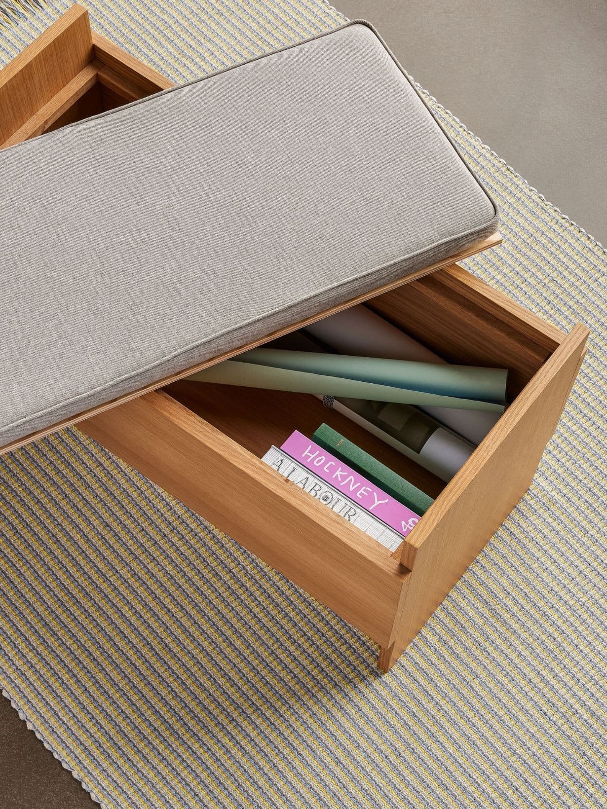 Banc en bois de chêne naturel, Forma - Hübsch