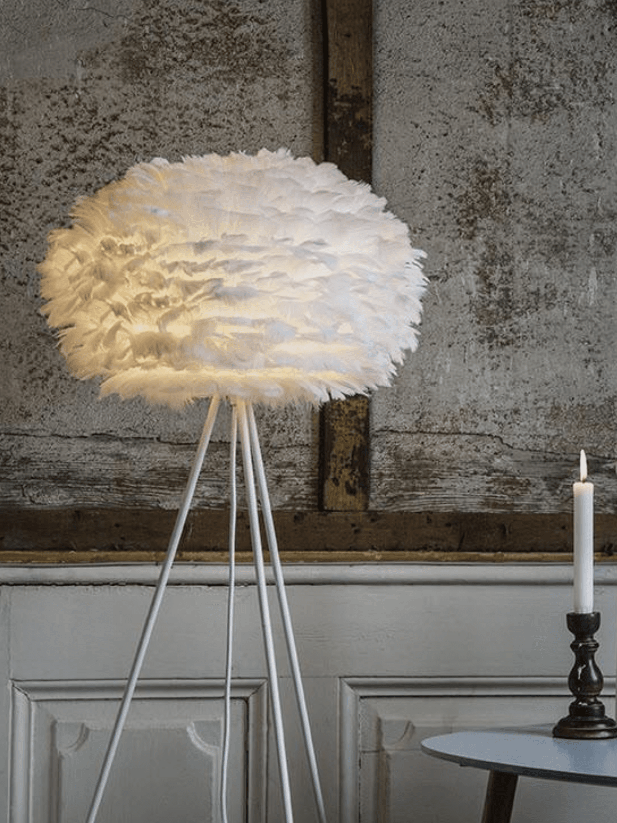 Lampadaire en plume d'oie, Eos medium blanc et trépied, Tripod floor blanc - Umage