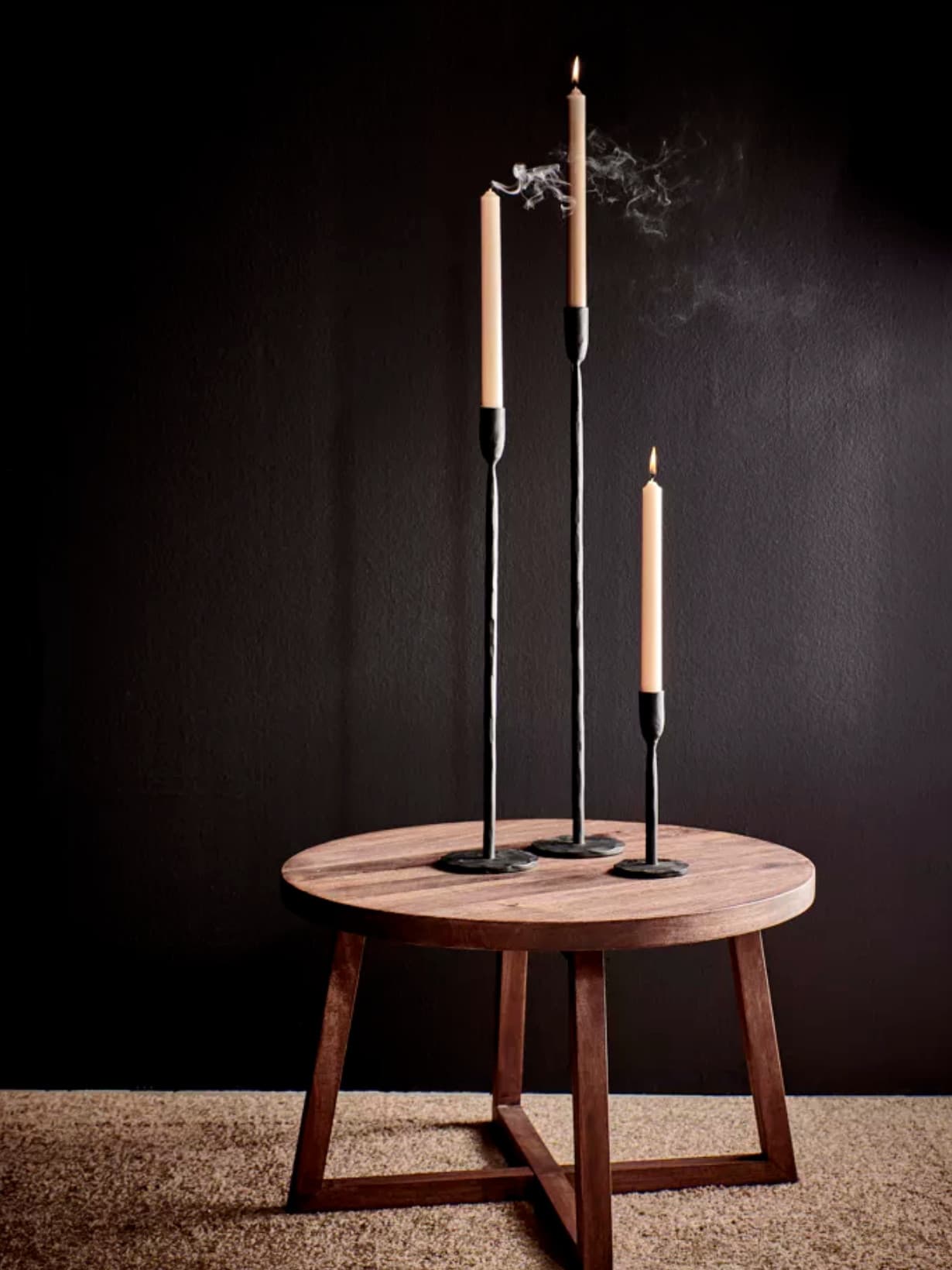 Table basse d'appoint en bois de mangier, Burgas - POMAX