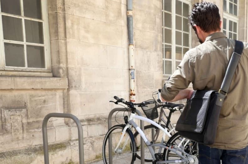 Sac vélo professionnel (gris ou noir)