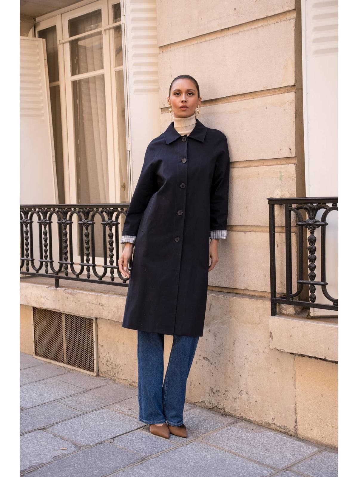 Trench-coat coton long fluide avec imprimé sur les revers