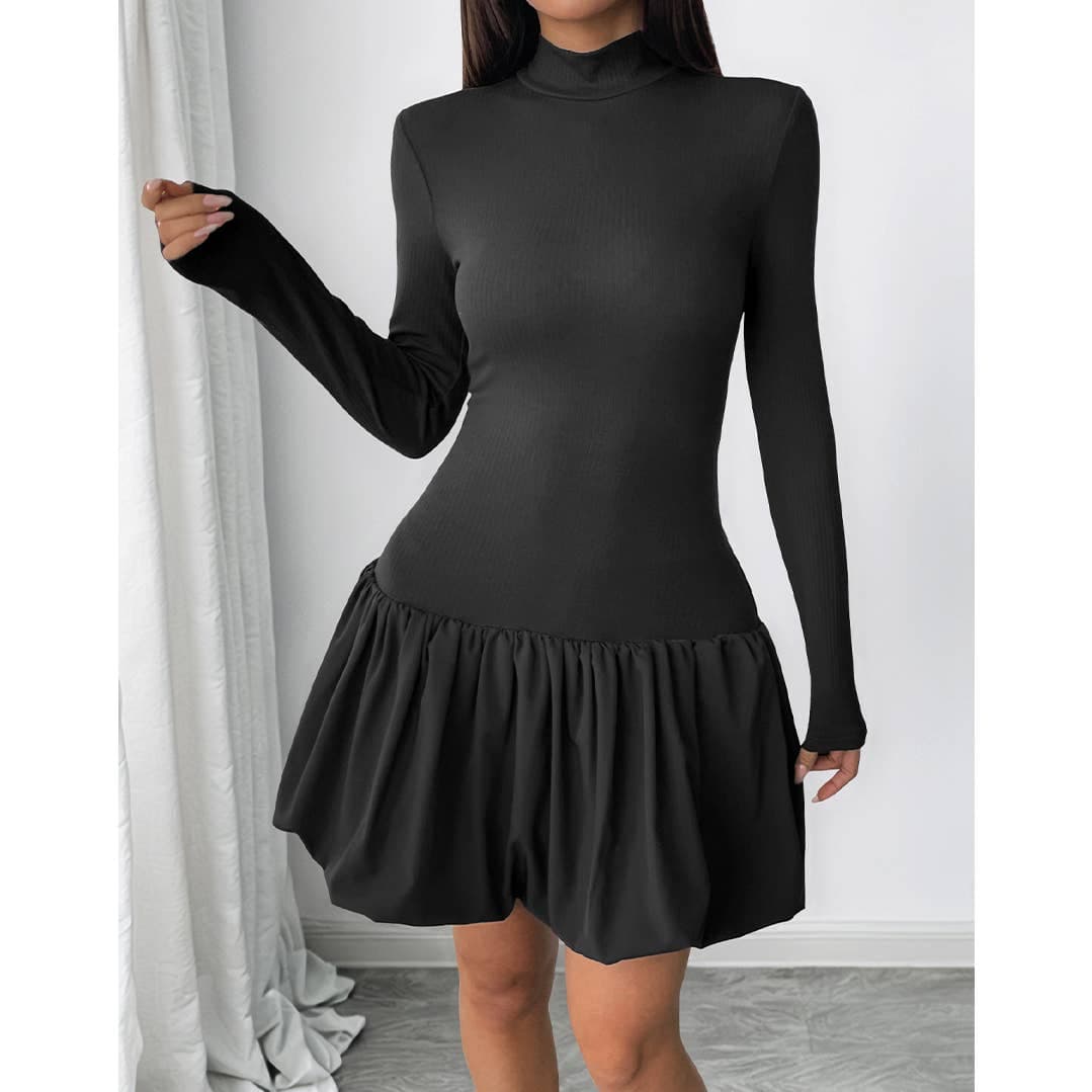 Robe élégante ajustée à manches longues et col montant