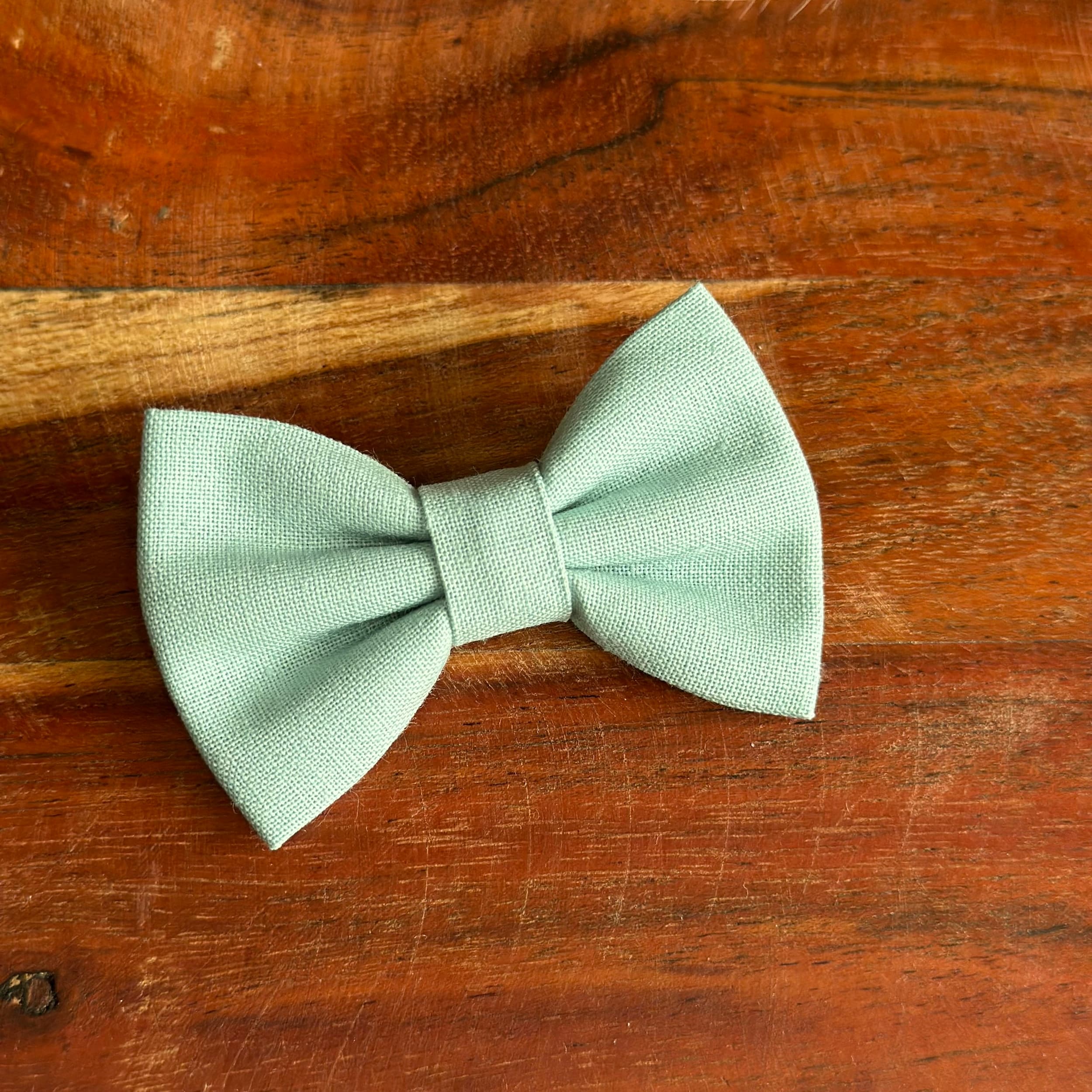 Barrette anti glisse couleur vert celeron