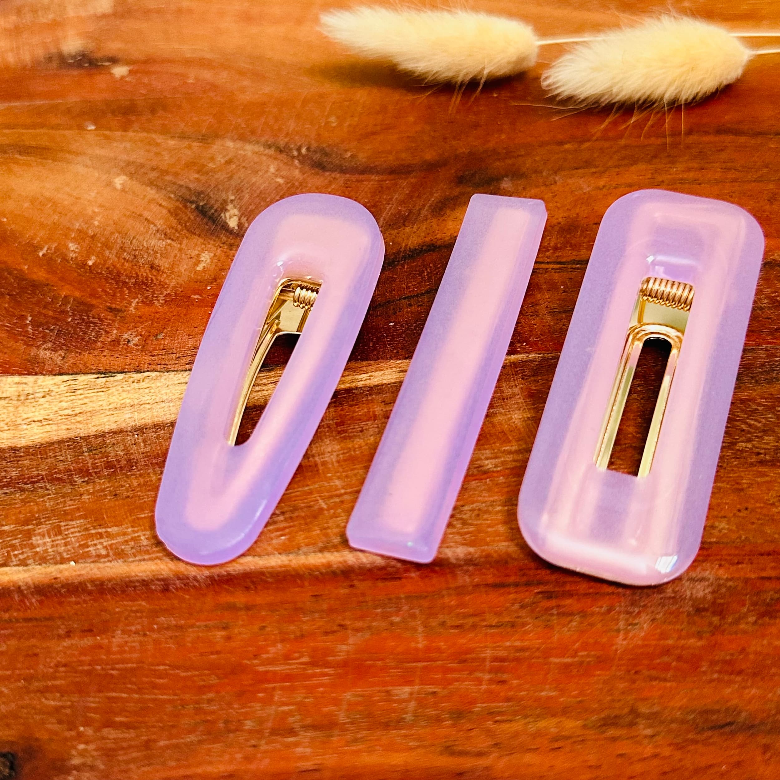 barrette résine pastel parme