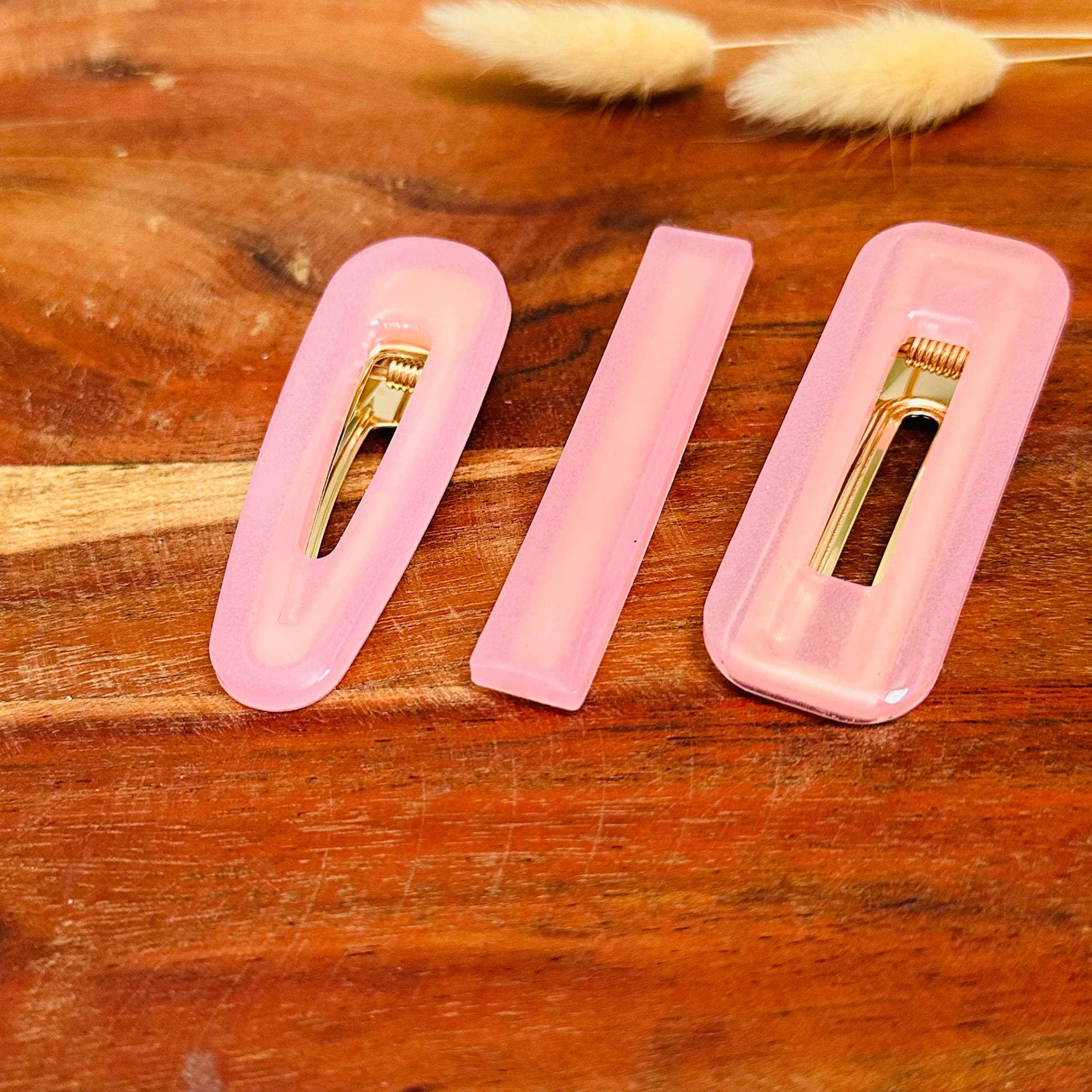 barrette résine pastel rose pale