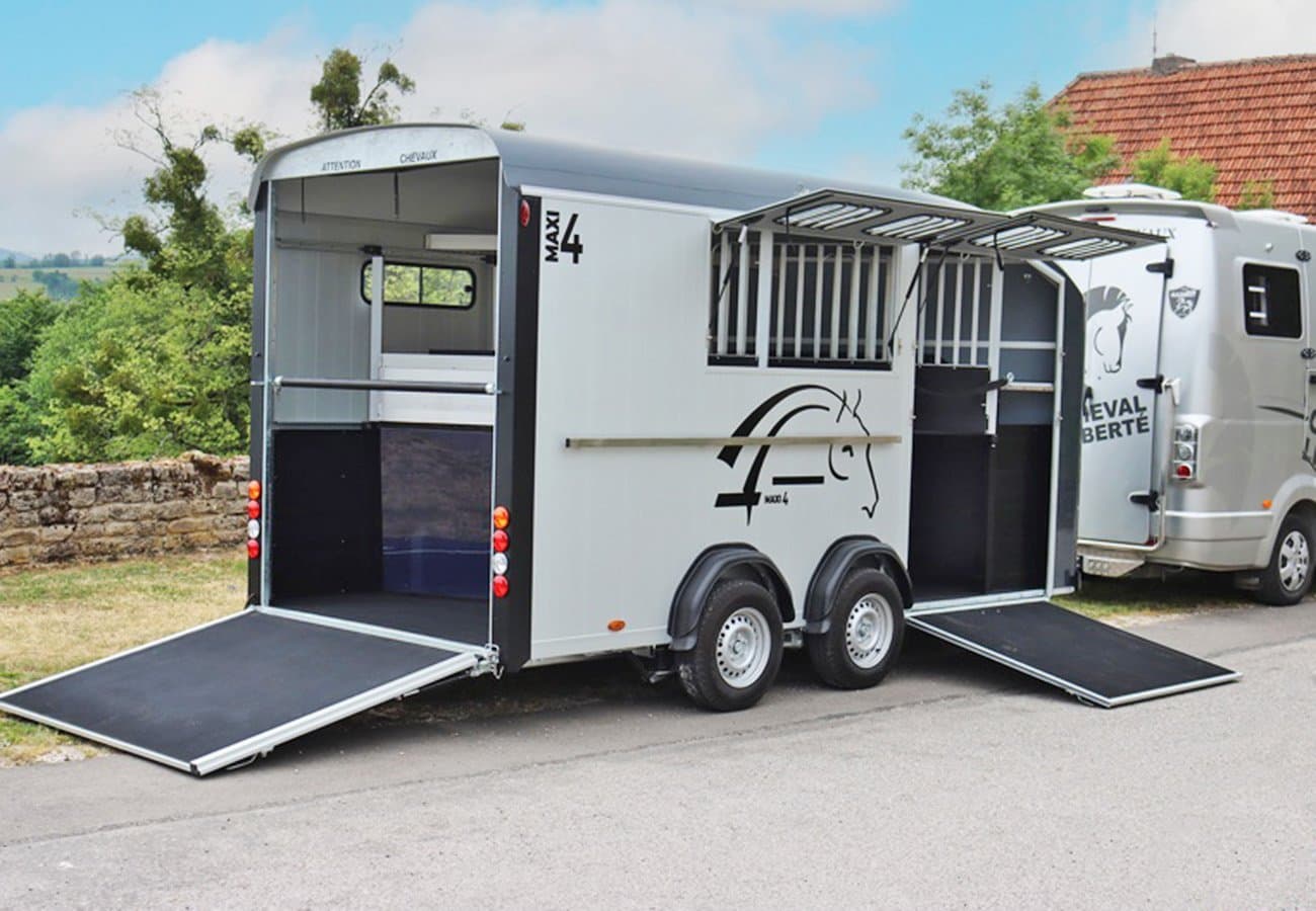 Remolque para 4 caballos Optimax