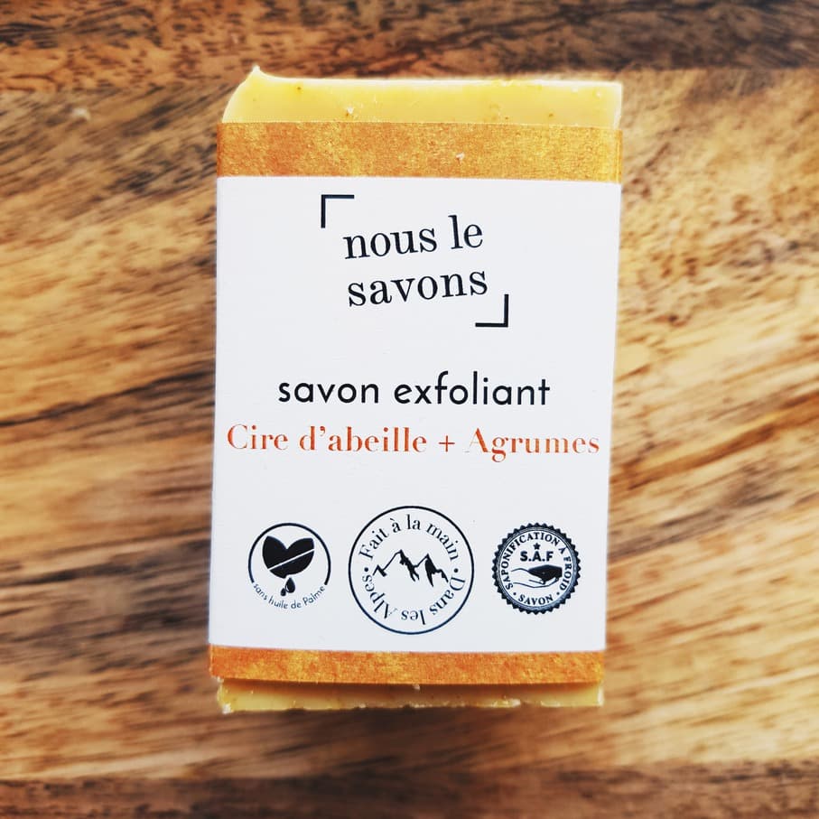 Savon exfoliant aux agrumes