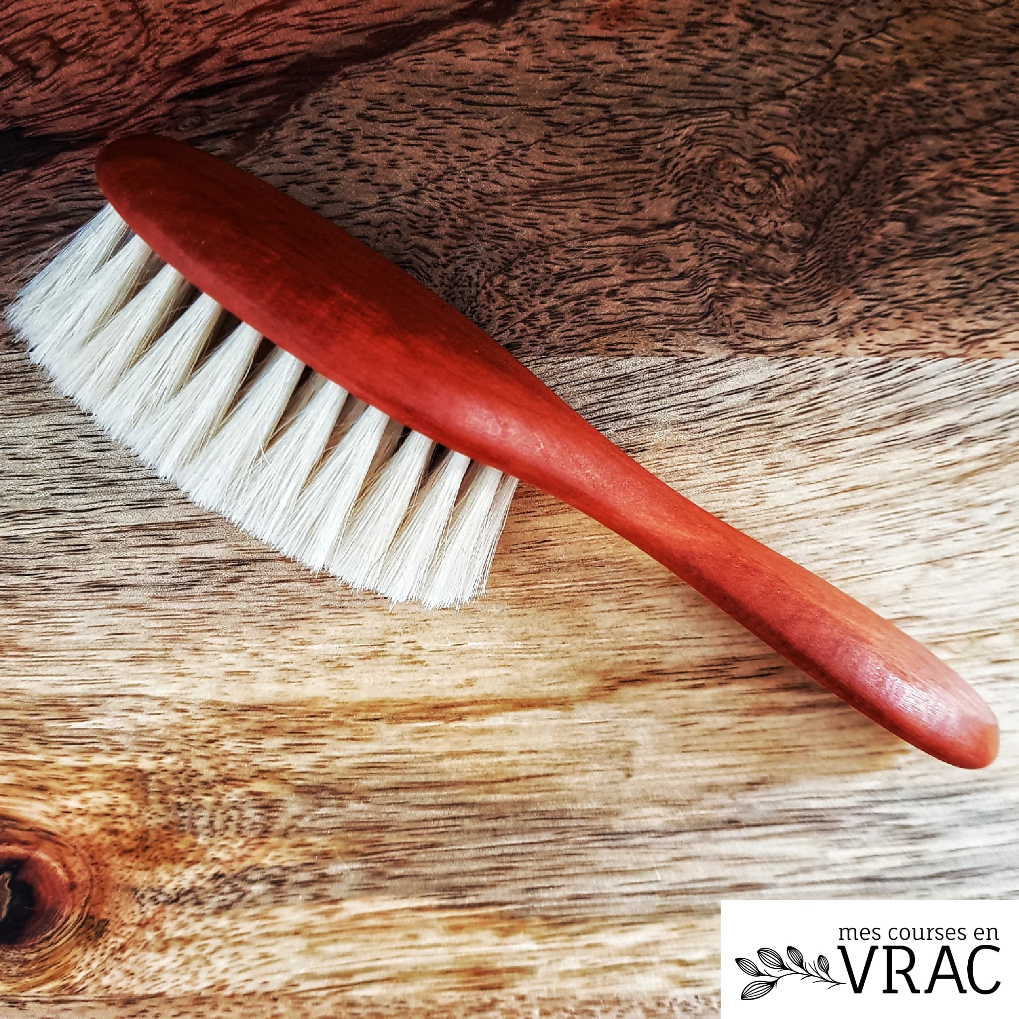 Brosse à cheveux pour bébé