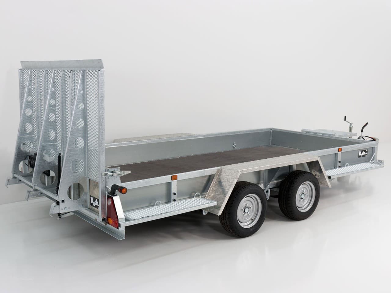 Remorque pour engins de chantier Variant Maxi Load 180×400 3,5t | Rampe | Plancher en bois